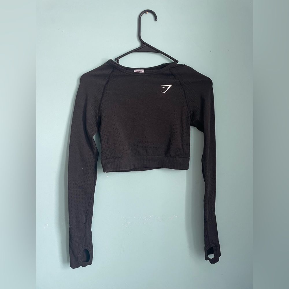 GymShark workout cropped top